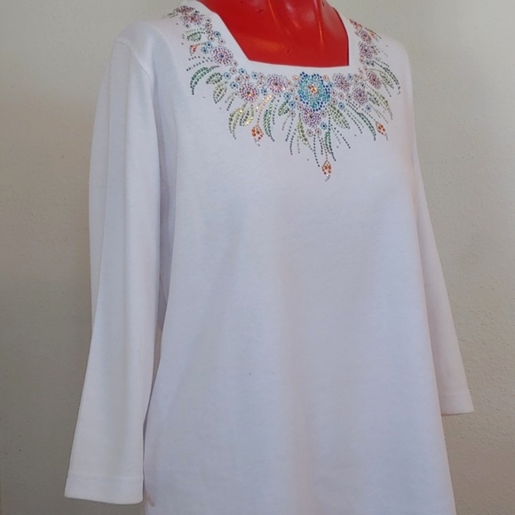 Embellished Women's Square Neck Top in White with Long Sleeves size Small - Picture 3 of 14